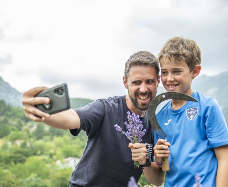Atelier de distillation à l’ancienne de la lavande au pied du Vercors